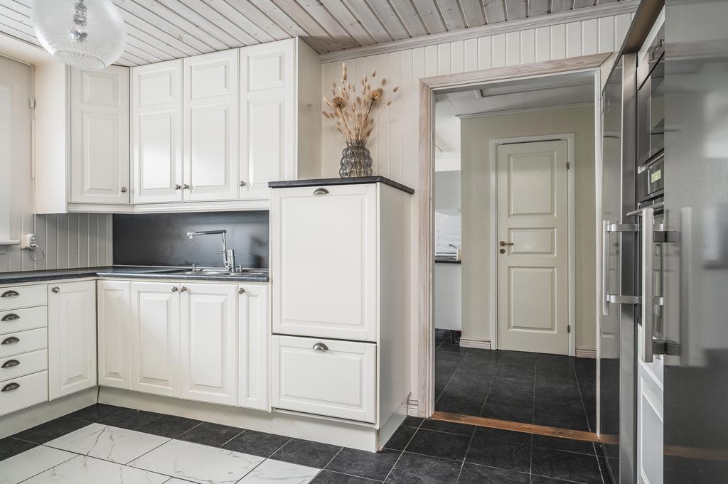 Integrerad diskmaskin i bekväm arbetshöjd