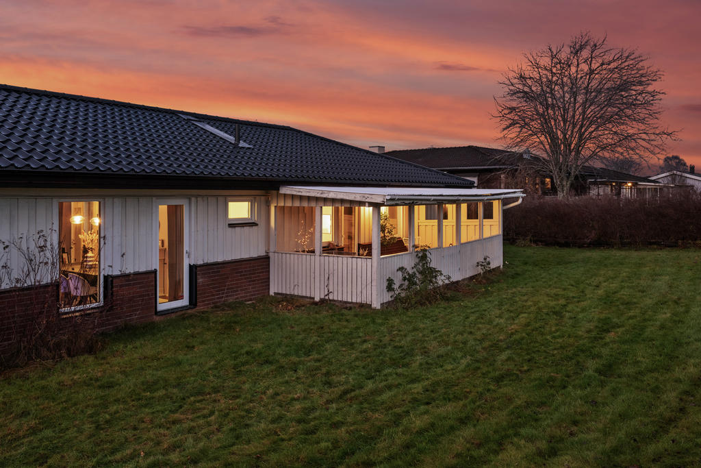 Takad altan på baksidan