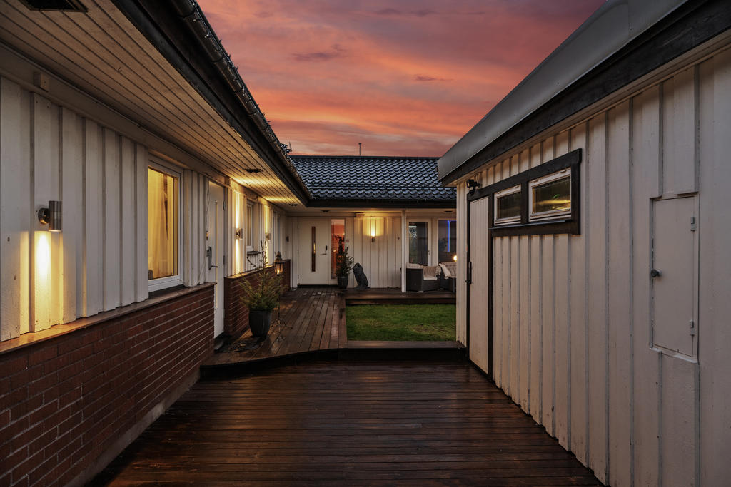 Här inne har du ingen insyn alls!