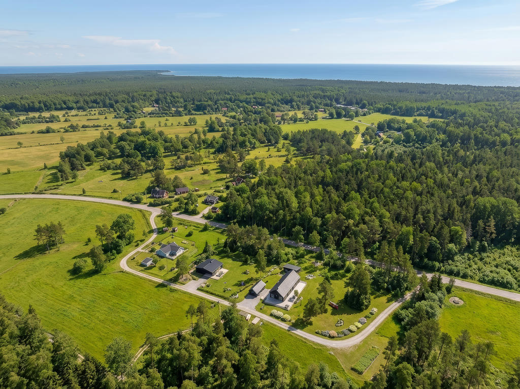 Årstiden och trädgården är en digital visualisering och kan avvika från verkligheten