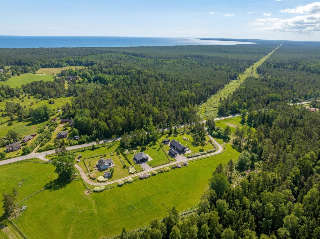 Årstiden och trädgården är en digital visualisering och kan avvika från verkligheten