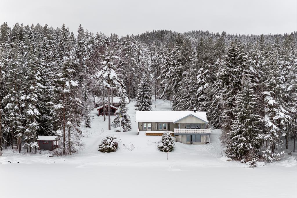 Välkommen till Ramsnäs 242 - Direkt sjöläge vid sjön Toftan