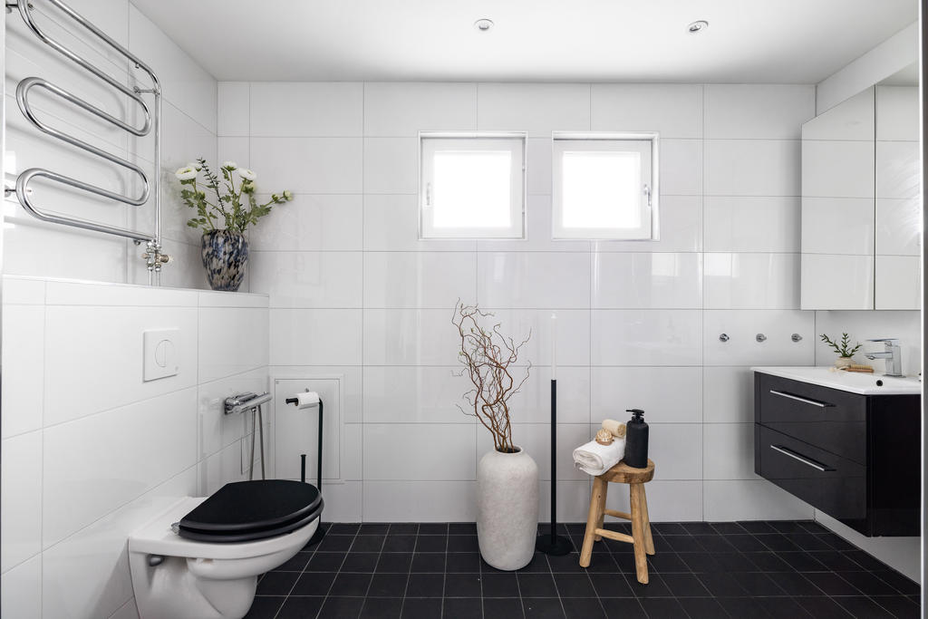 Badrum 2, övervåning