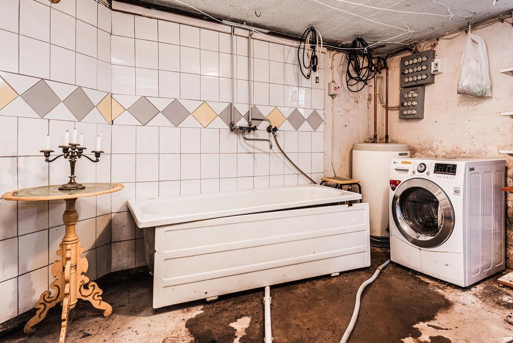 Tvättstuga i källare