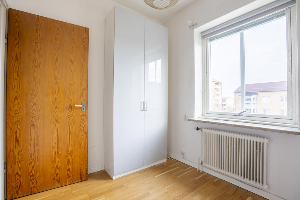 Sovrum med förvaring