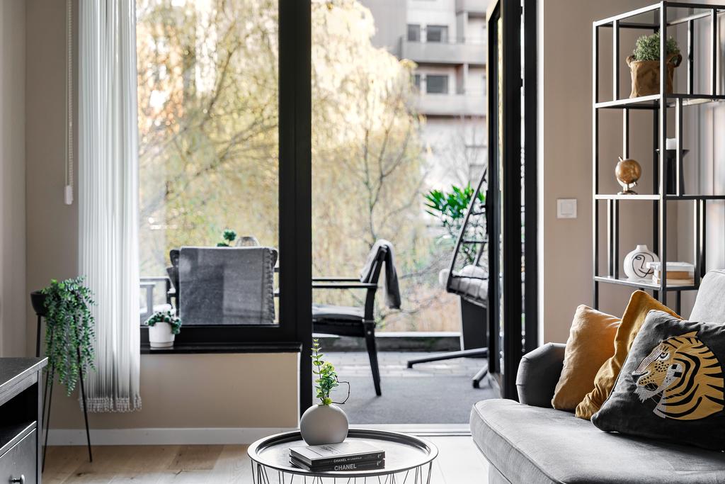 Utgång till uteplats 