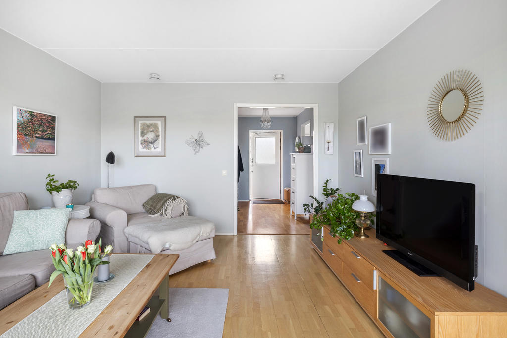 Lättmöblerat och bra storlek på vardagsrum