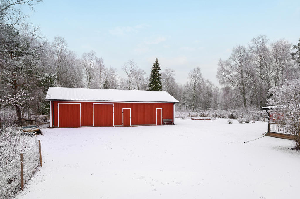 Verkstad eller stall uppfört 2004