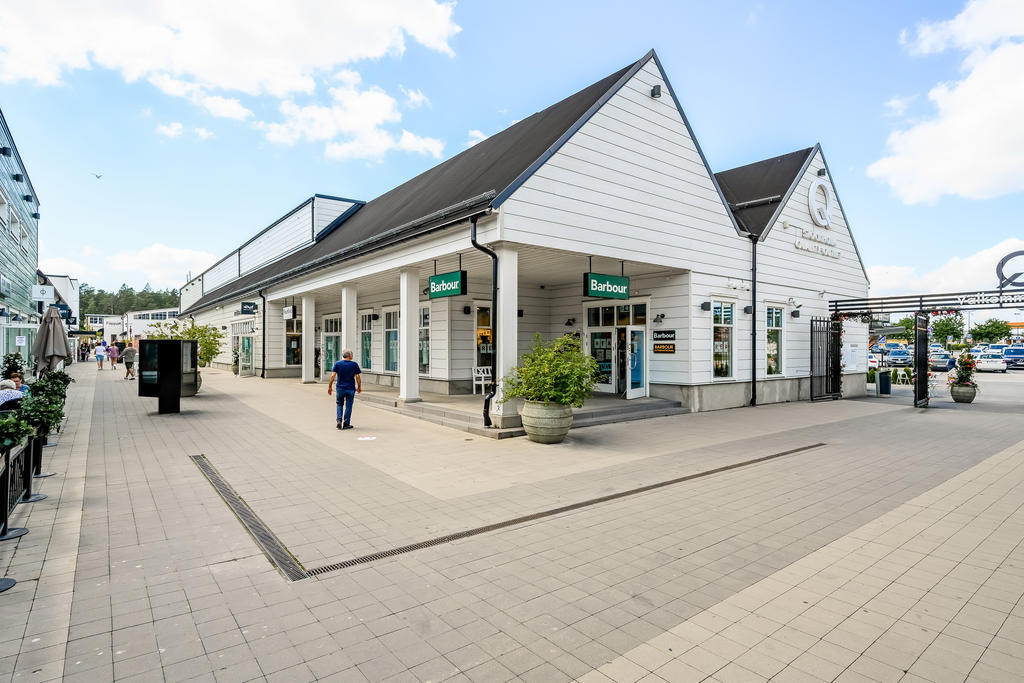 Barkarbystaden med allehanda shopping