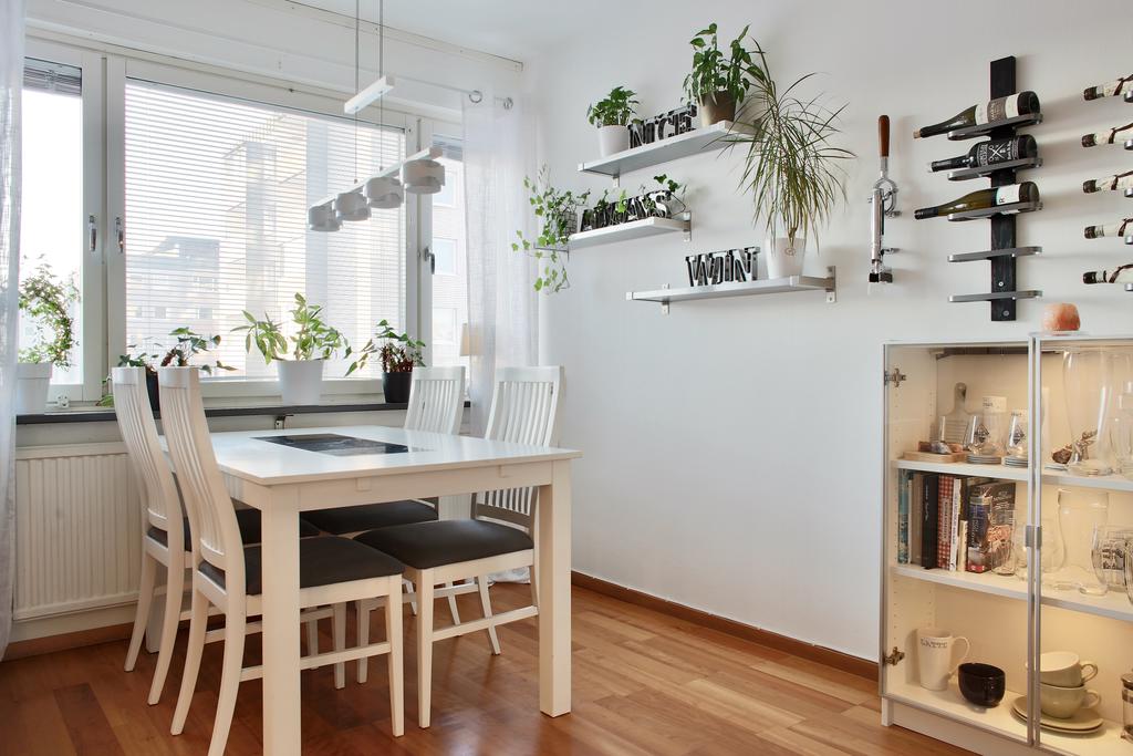 Fina ytskikt på väggar och golv