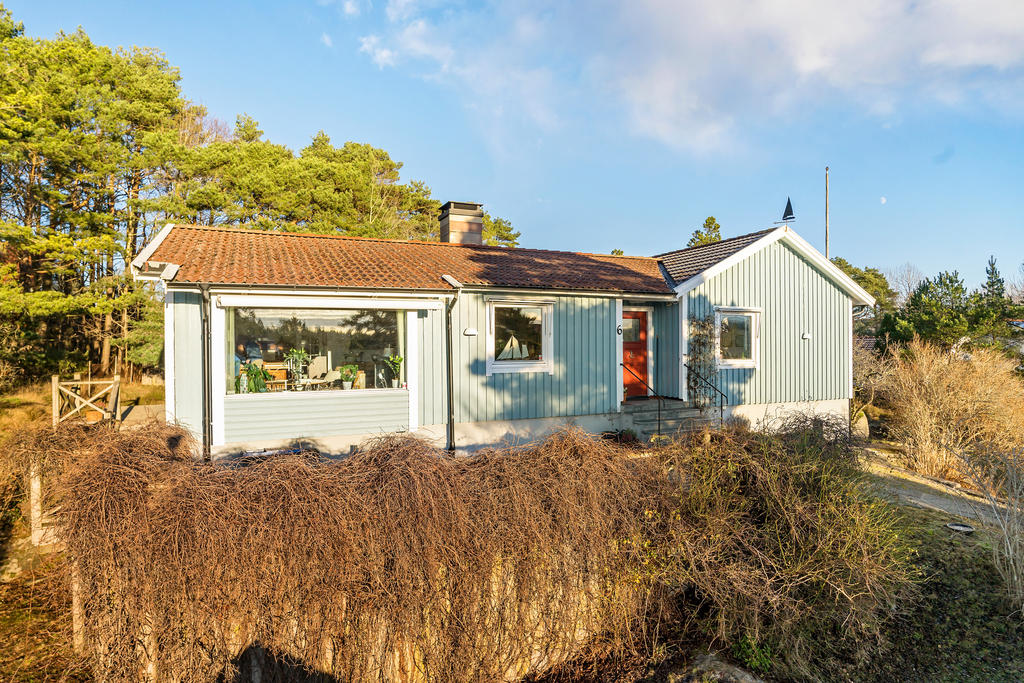 Högt och fritt läge i vackra Hovås