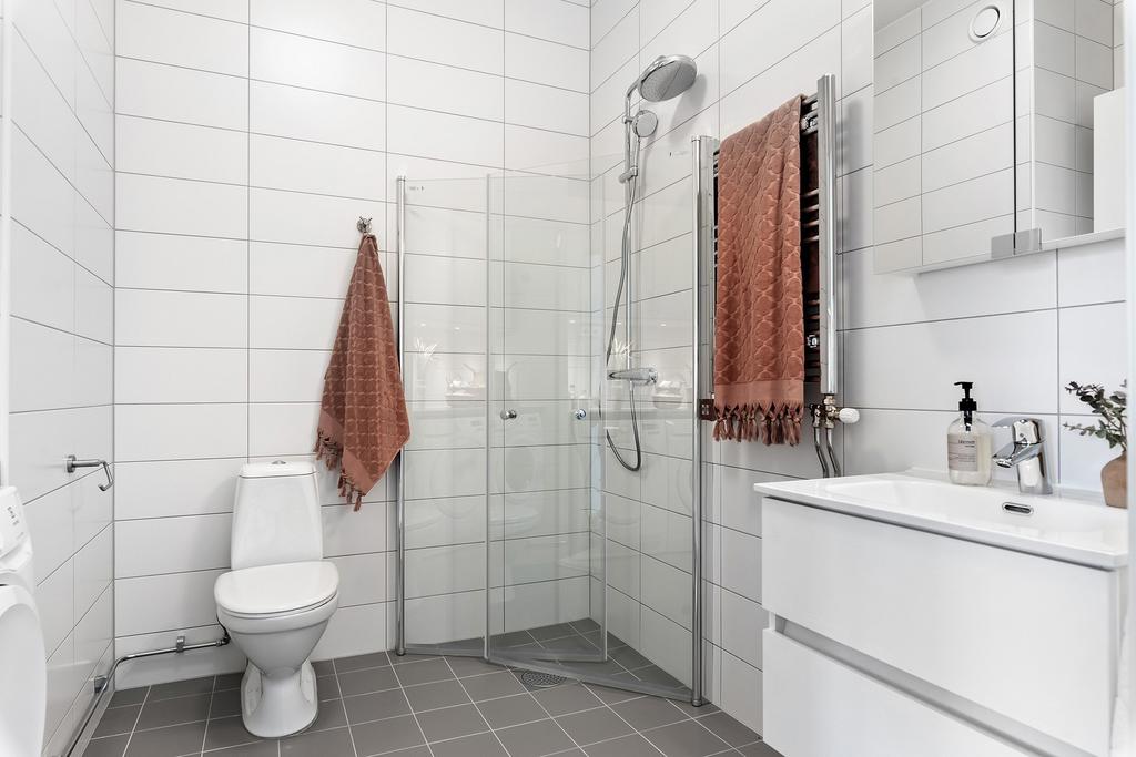 Exempelbild från en liknande bostad.