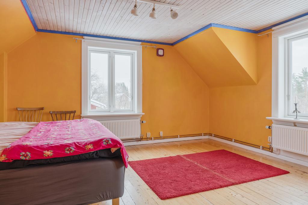 Stora sovrummet övervåning