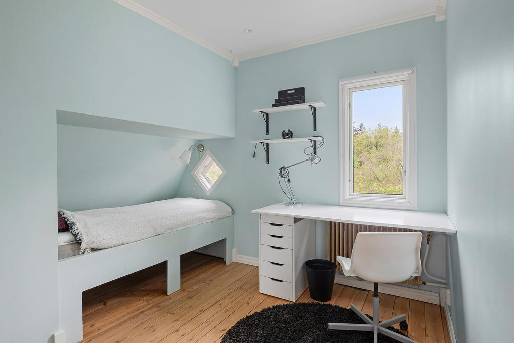 Sovrum 2 här finns även en klädkammare