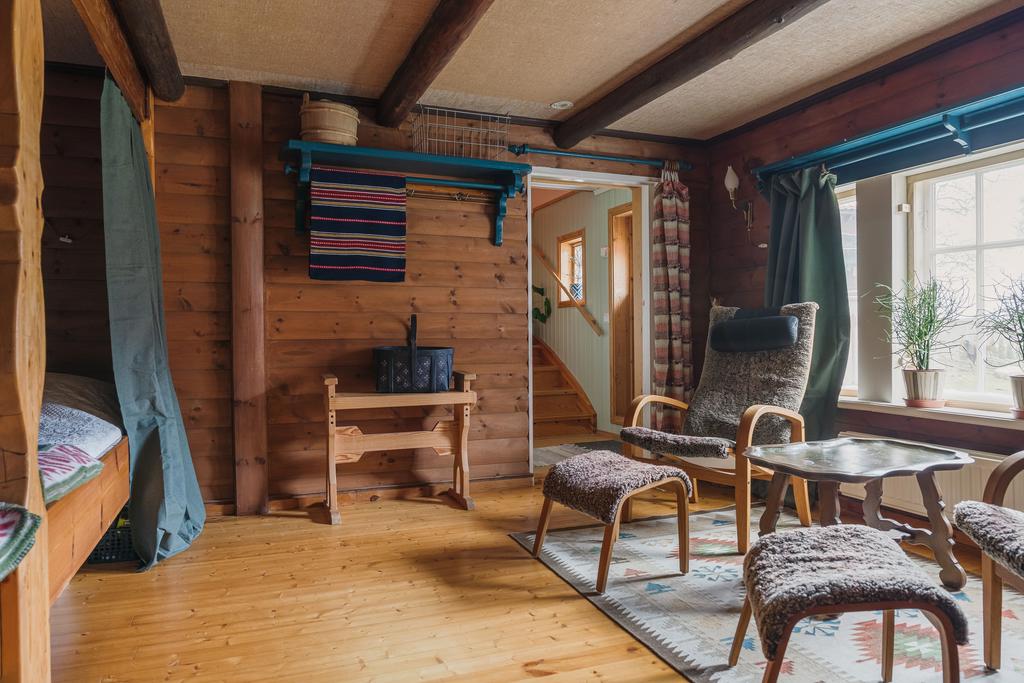 Rum/storstuga gästhus