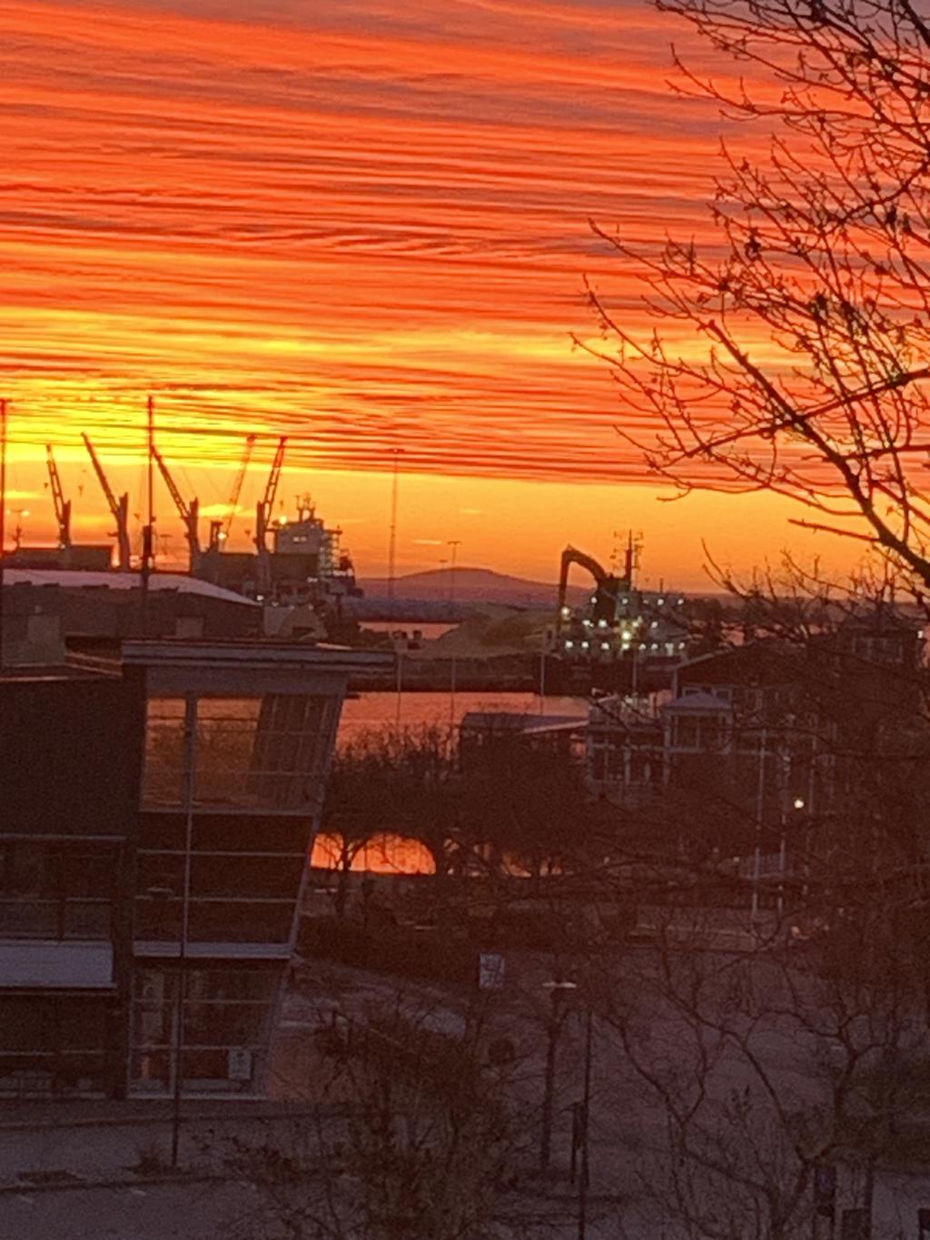 Hamnen & Blå Jungfrun!