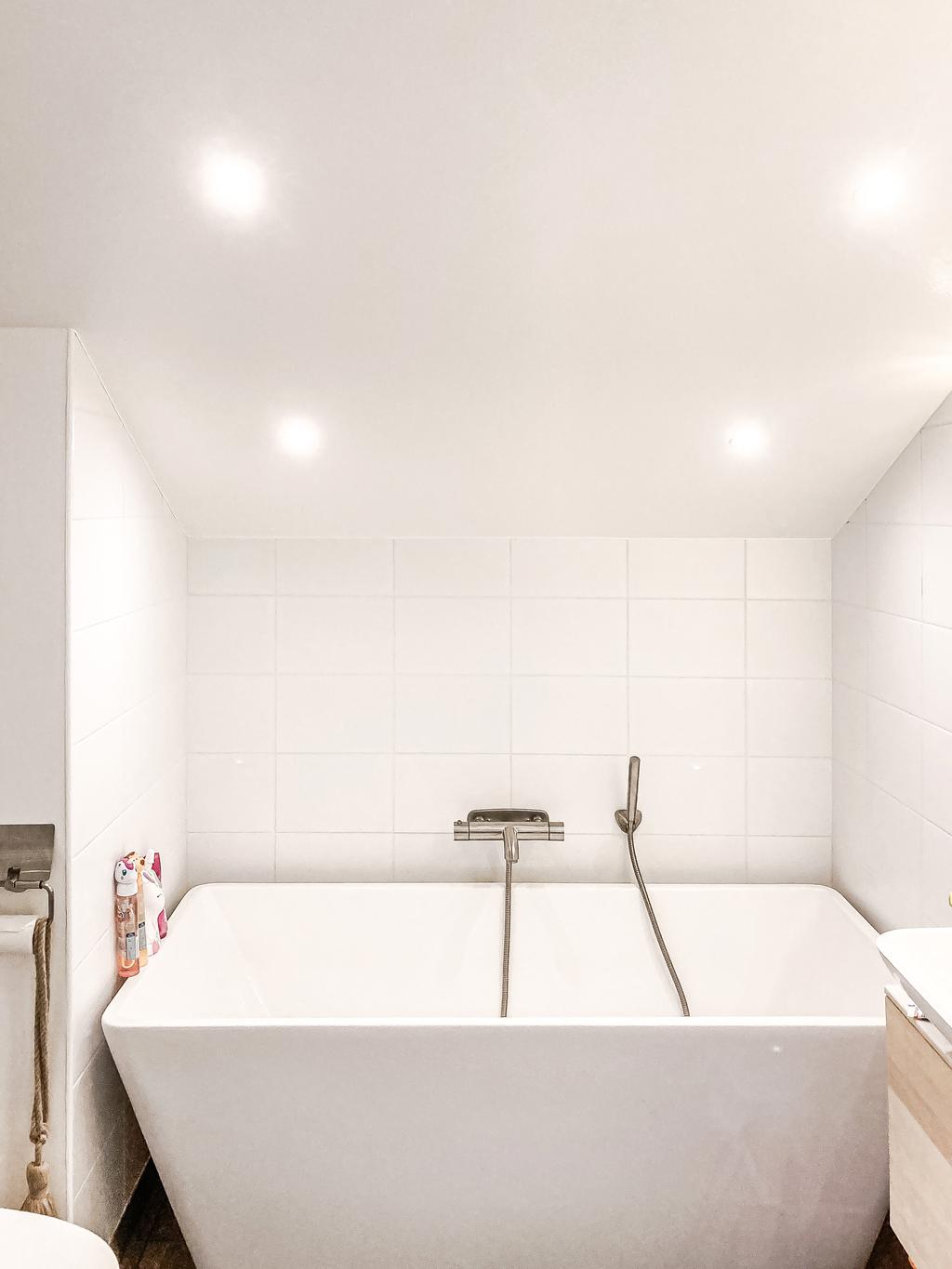 Helkaklat badrum med golvvärme