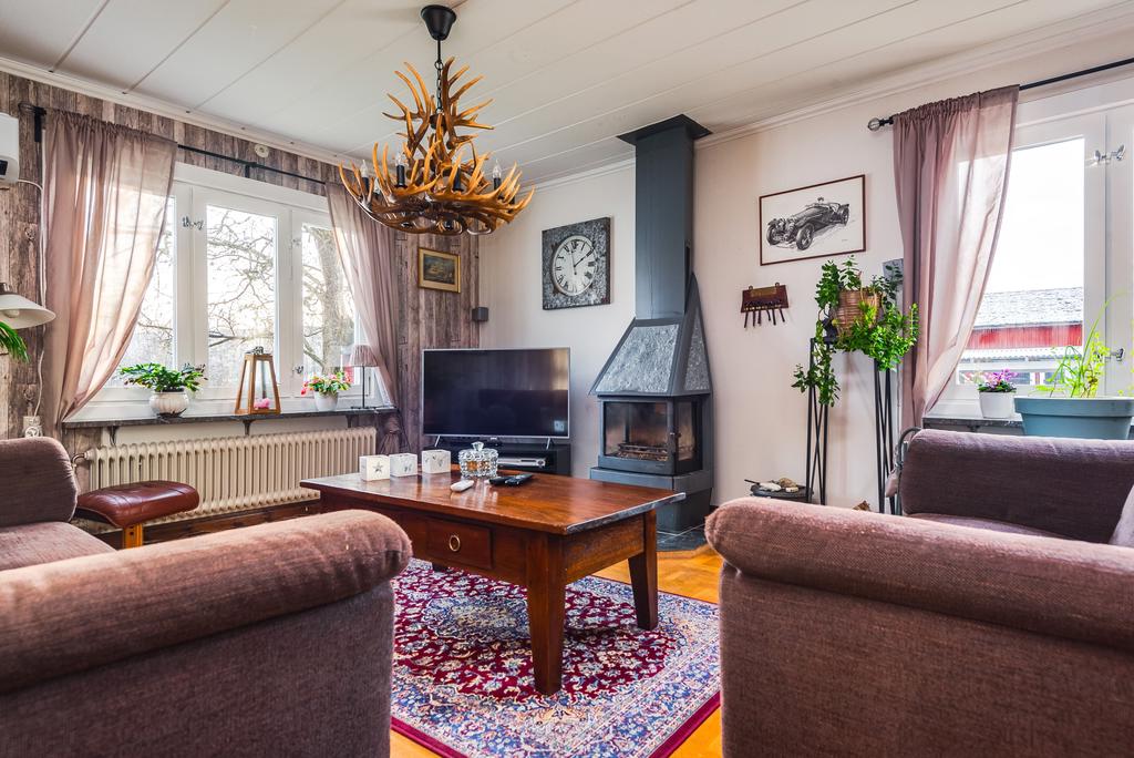 Vardagsrum med matsalsdel