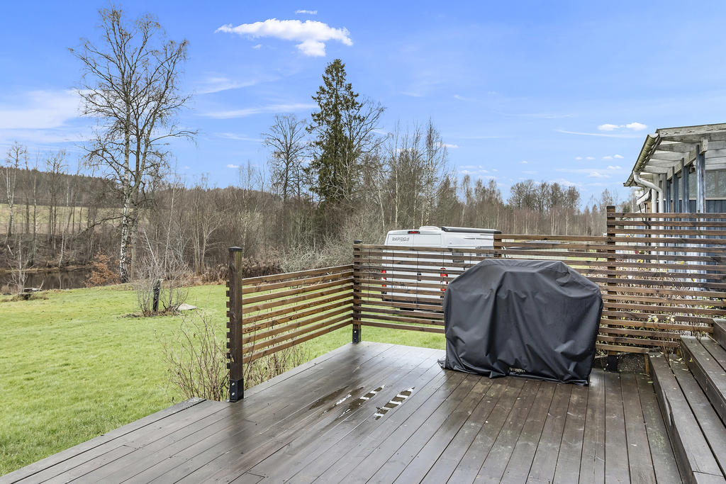 Gott om plats för umgänge med härliga grillkvällar