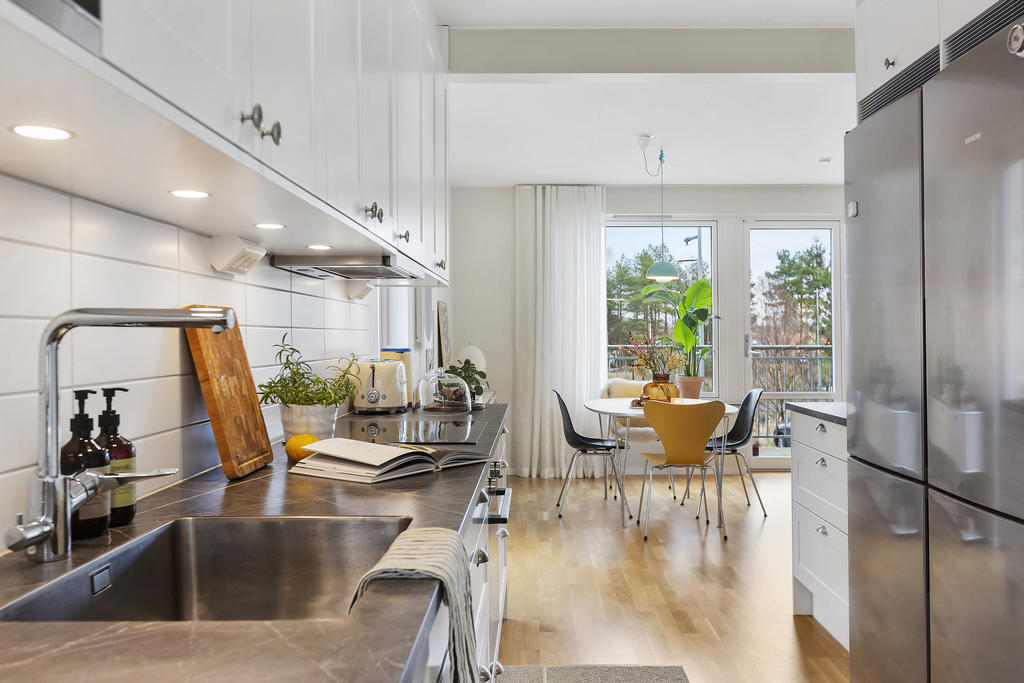 Tillval såsom bland annat rostfria vitvaror