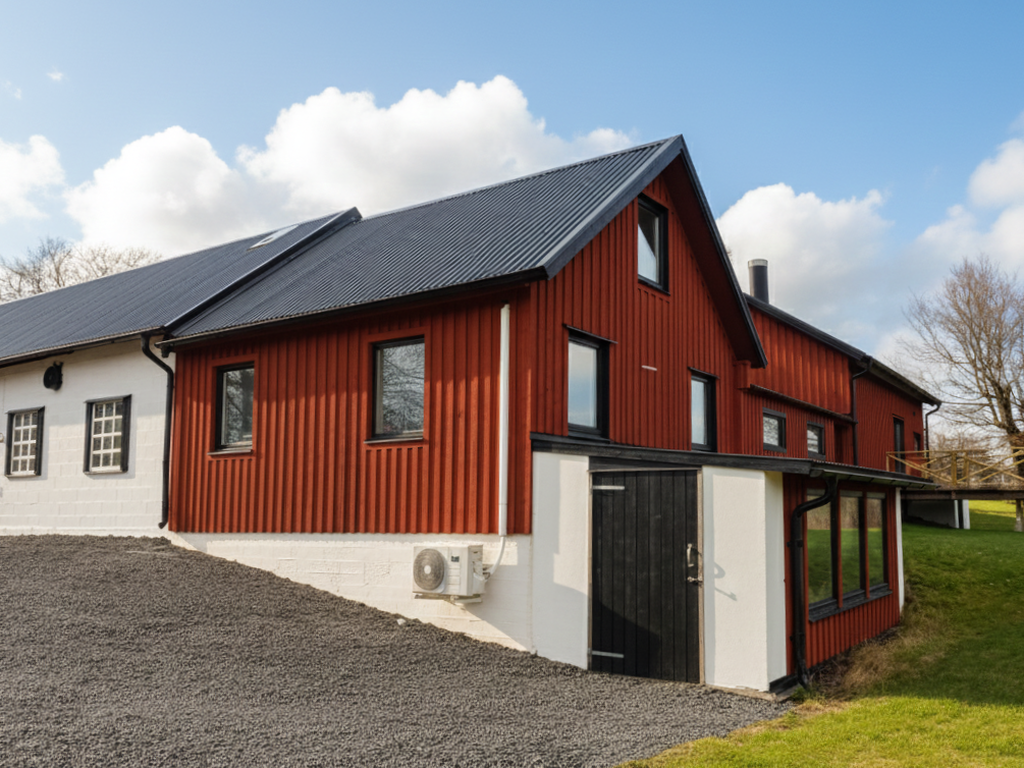 Gavel på verkstadsbyggnaden