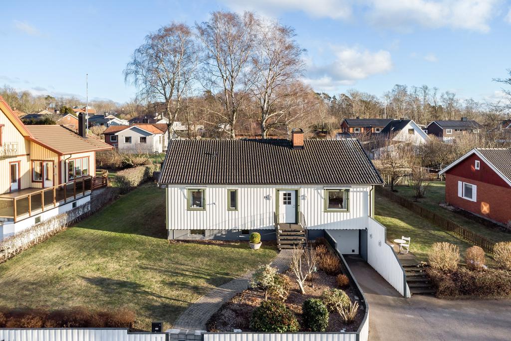 Charmigt 60-talshus på Tröingeberg!