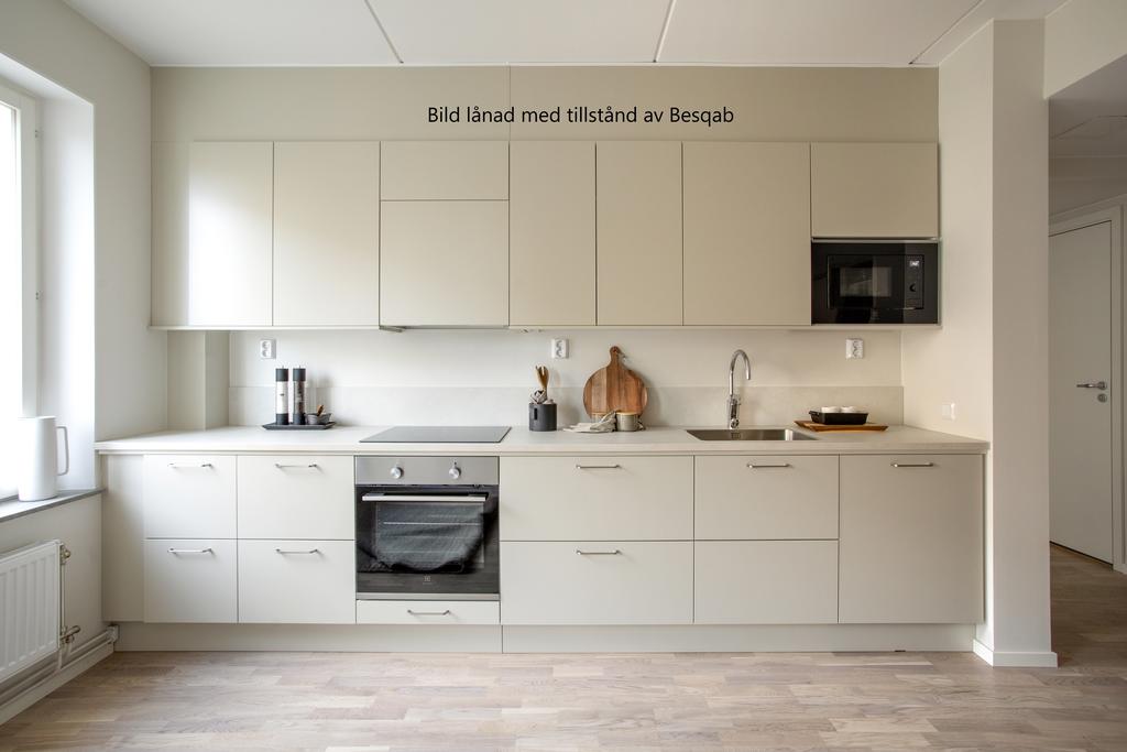 Bild tagen i visningslägenhet i Lilla Häll