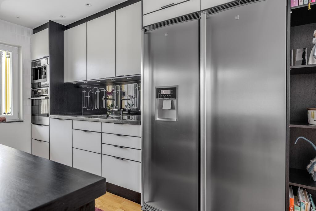 Påkostat stilrent kök