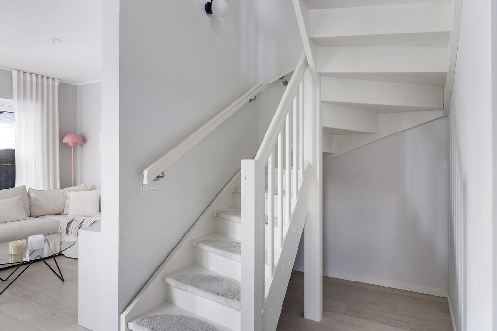 Trapp till övre plan