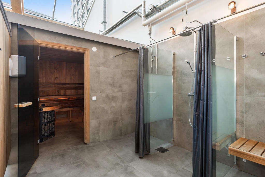 Föreningens bastu, duschar