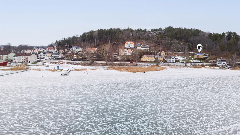 I Gamleby hittar du små mysiga kafeér och restauranger i en vacker miljö