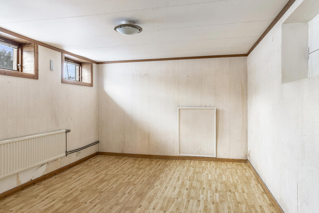 Rum i källaplan