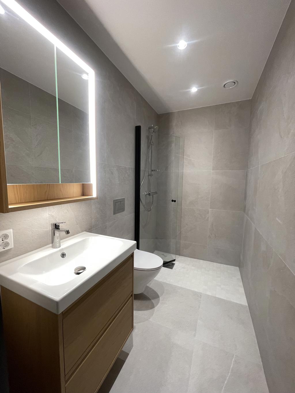 Badrum interiör. Exempelbild från redan uppförda hus. 