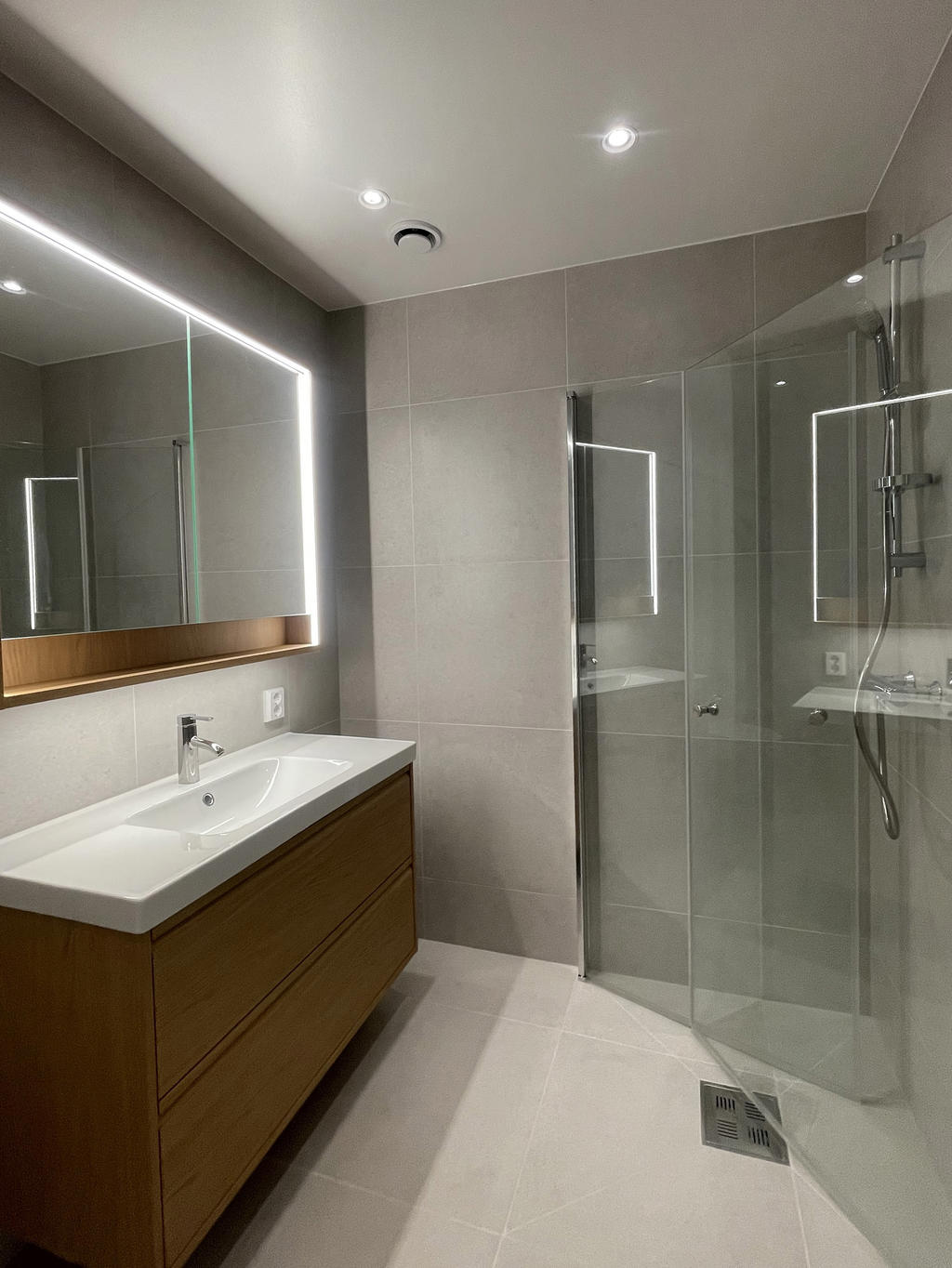 Badrum interiör. Exempelbild från redan uppförda hus. 