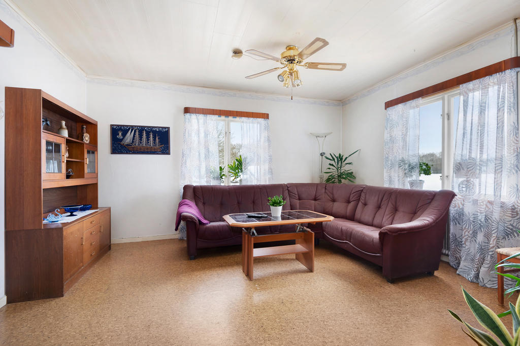 Vardagsrum. Bottenplan