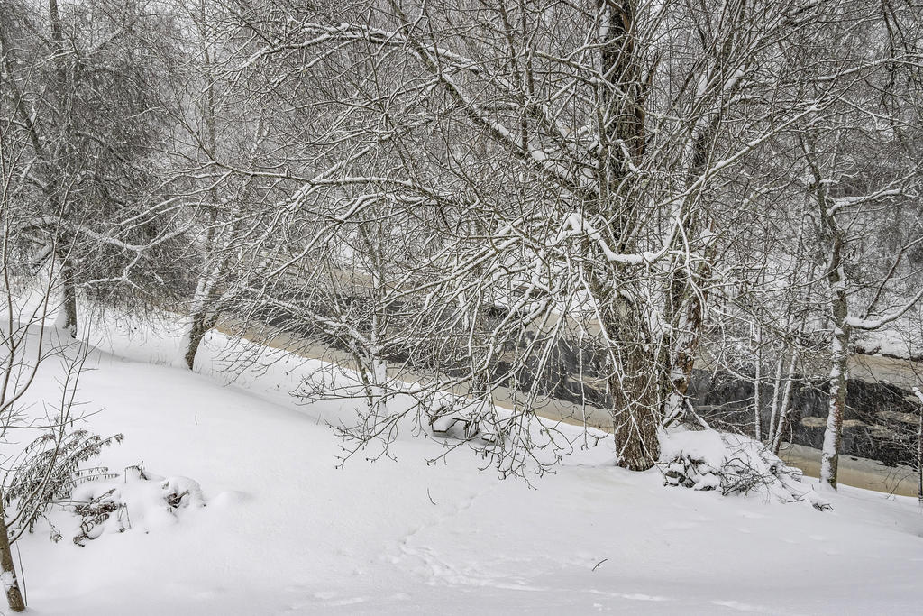 Vackert läge intill vattnet 
