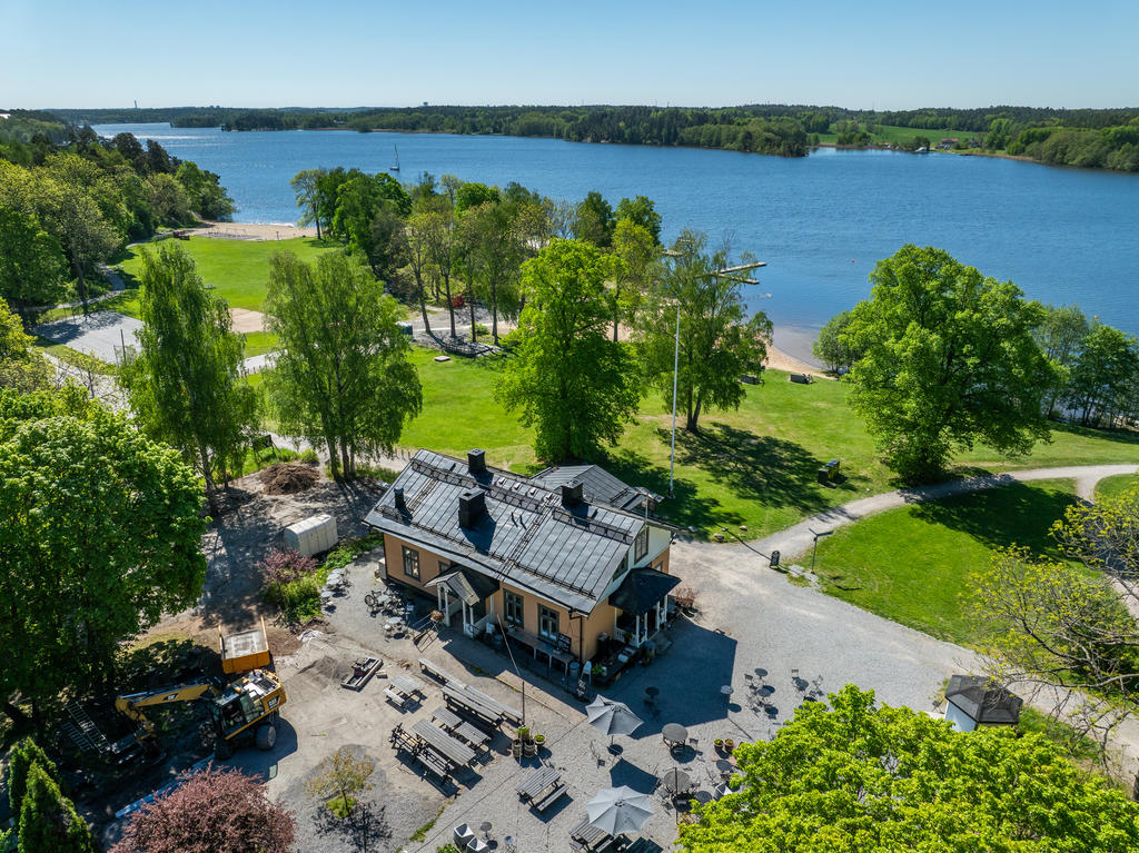 Kaananbadet - café och strand