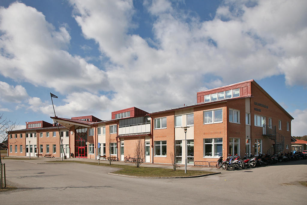 Kullaviksskolan åk 0-9 finns på bara ett par minuters promenad