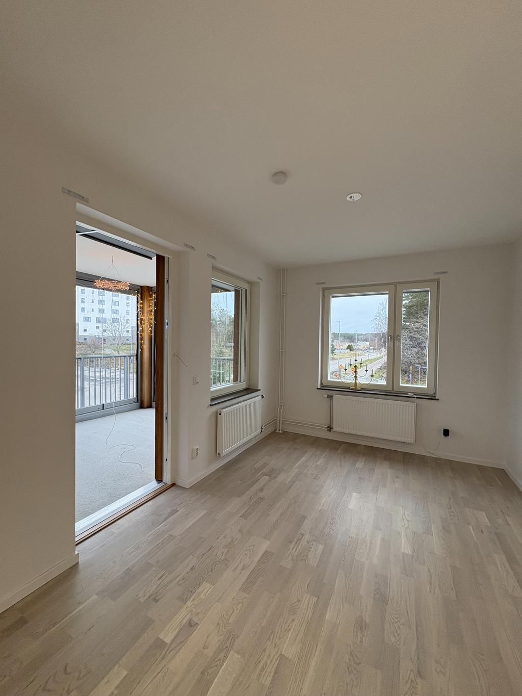 Matrumsdelen med utgång till bakongen