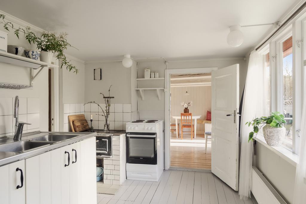 Ljust kök med charmiga detaljer