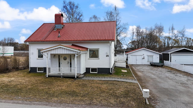 Gamla Sjulnäsvägen 25, Roknäs