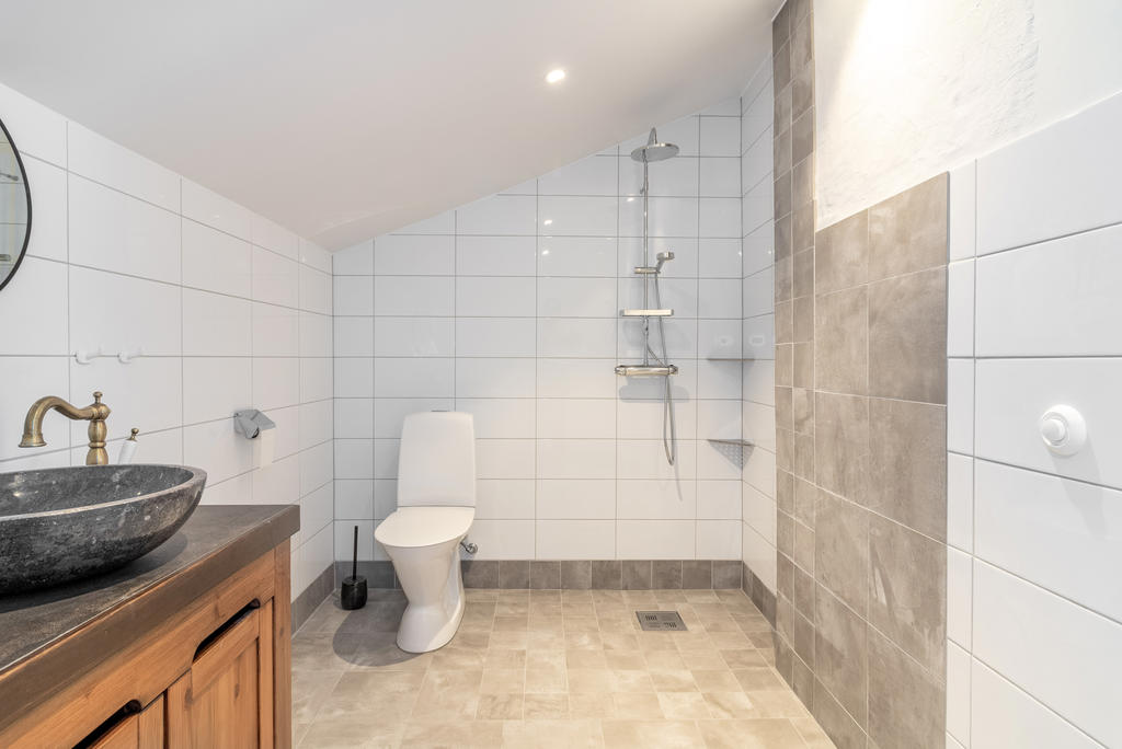 Uthyrningsdel - Badrum 