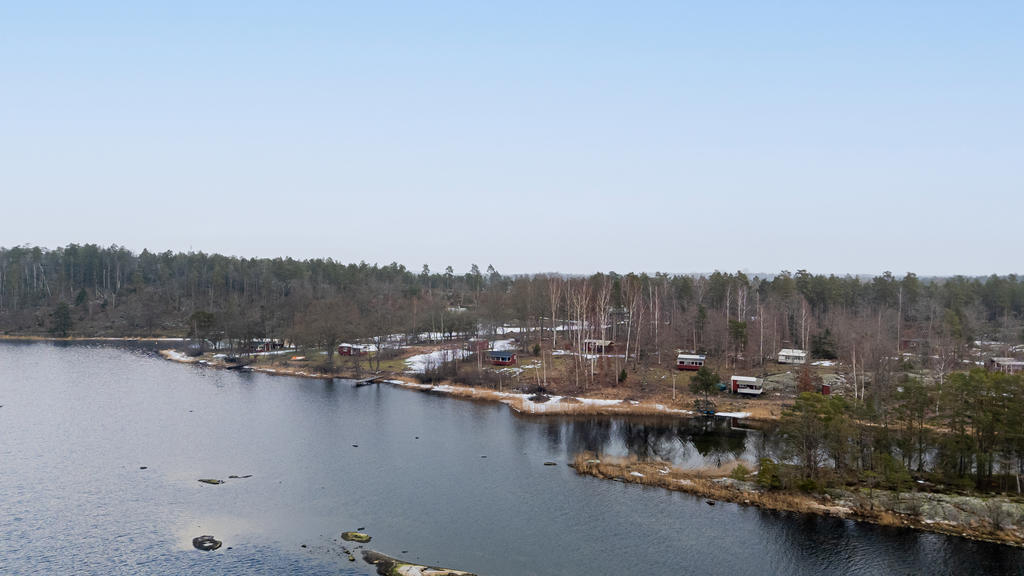 El, vatten & avloppsanslutning kommer finnas i tomtgräns för anslutning