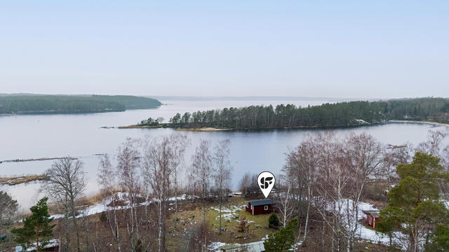 Unikt chans att förvärva strandfastighet i den Småländska skärgården!