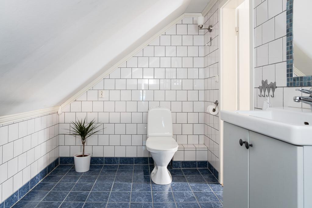 Toalett/tvätt övre plan