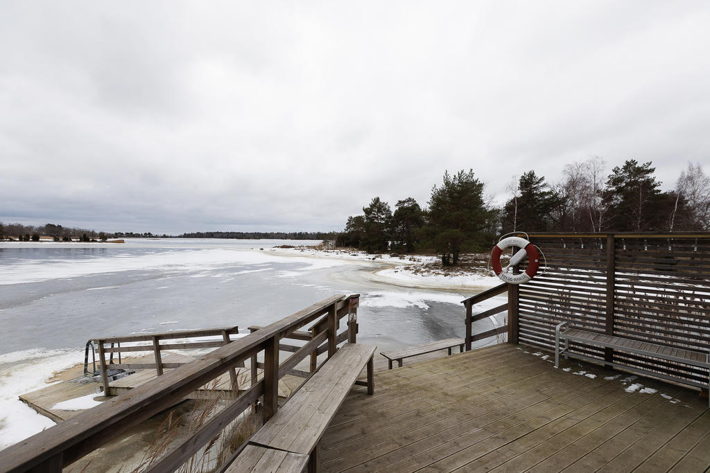 Bastuklubbens bryggor