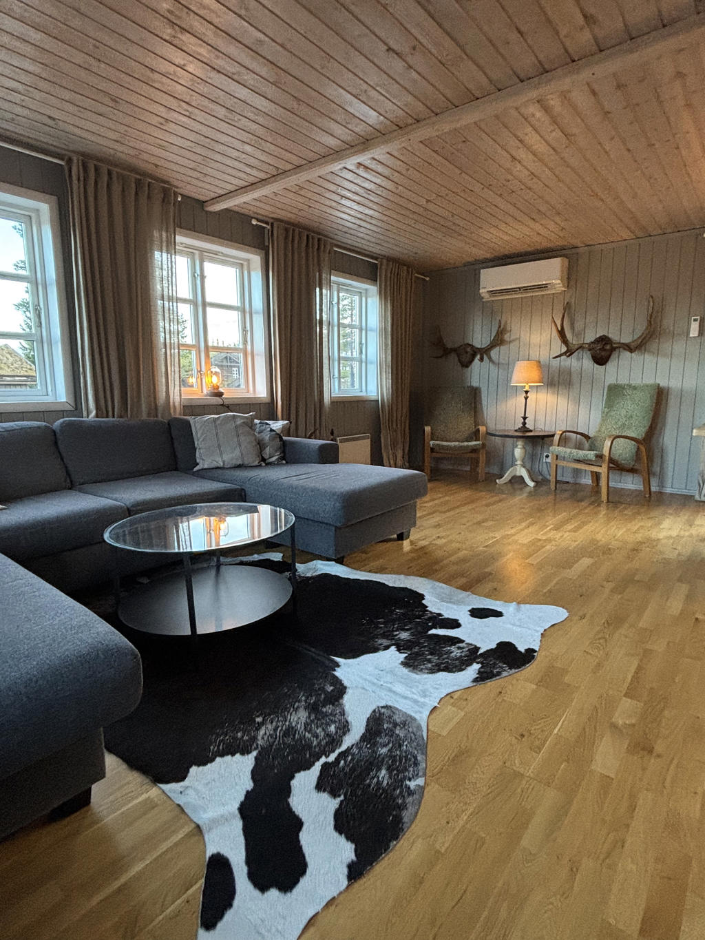 Vardagsrum, entréplan