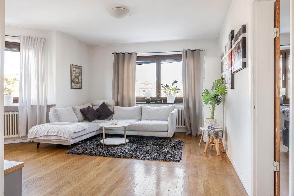 Stort och ljust vardagsrum