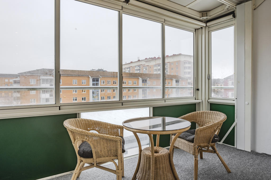 Balkong i soligt västerläge!