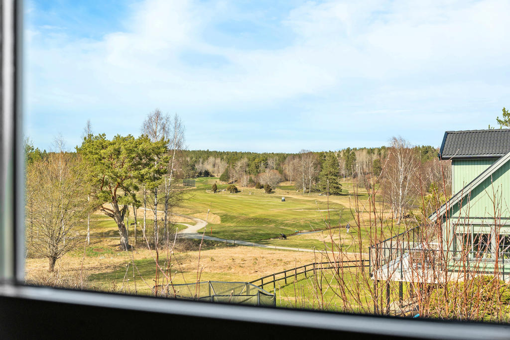 Utsikt från sovrumsfönstret